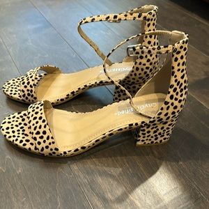 Never worn cheetah heel
